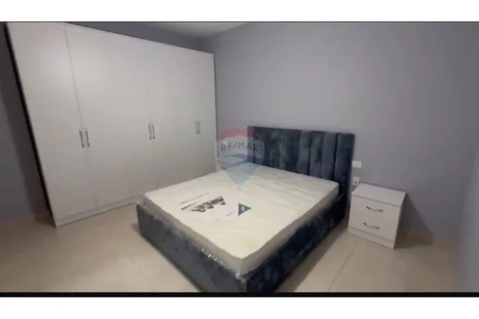 Tirane, jepet me qera apartament 2+1 , 100 m² 550 € (Rruga Teodor Keko, Astir, Tiranë)