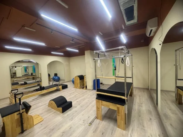 Tirane, shitet ambjent biznesi , 357 m² 537.000 € (Liqeni i Thate)