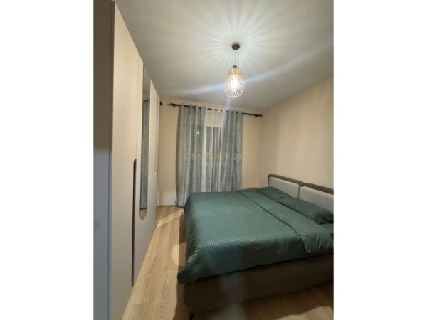 Tirane, jepet me qera apartament 1+1 Kati 1, 70 m² 450 € (ASTIR, Green City)