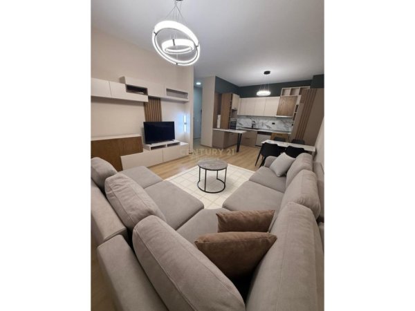 Tirane, jepet me qera apartament 1+1 Kati 1, 70 m² 450 € (ASTIR, Green City)