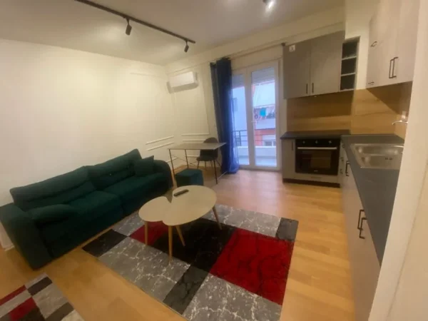 Tirane, jepet me qera apartament 1+1 Kati 3, 68 m² 500 € (Selite)