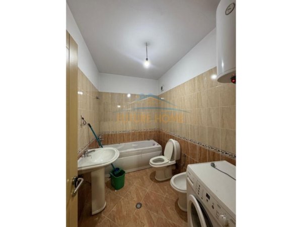 Qera, Apartament 2+1+2, 110 m², Komuna e Parisit 650 €