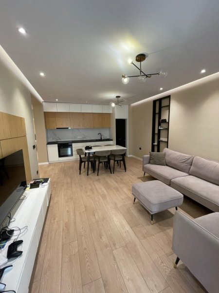 Tirane, jepet me qera apartament 2+1+Aneks+Ballkon Kati 6, 90 m² 1.000 € (Rruga e Kosovareve)