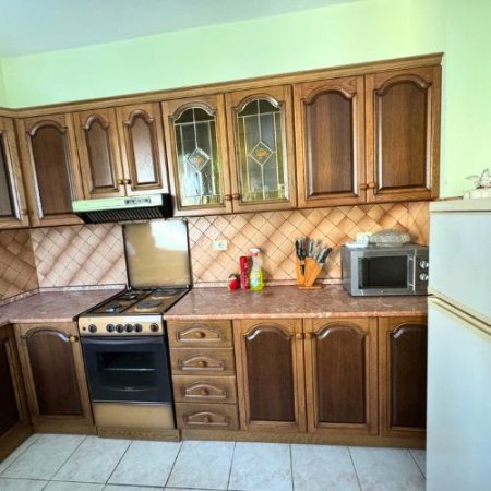 Mali Robit, shitet apartament ne plazh 1+1+Aneks+Ballkon Kati 2, 65 m² 70.000 € (Afer Californias,Mali i Robit)