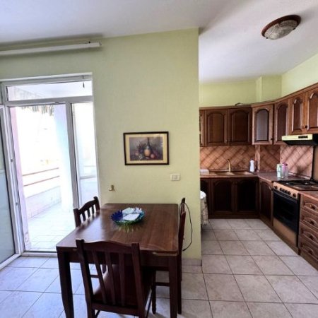 Mali Robit, shitet apartament ne plazh 1+1+Aneks+Ballkon Kati 2, 65 m² 70.000 € (Afer Californias,Mali i Robit)