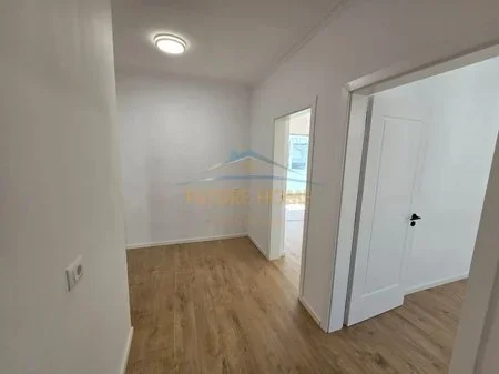Tirane, shitet apartament 2+1 Kati 4, 77 m² 1.450.000 € 