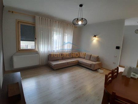 Tirane, jepet me qera apartament 2+1 Kati 1, 120 m² 750 € 
