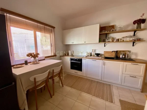 Durres, shitet apartament 2+1+Ballkon Kati 5, 76 m² 100.000 € 