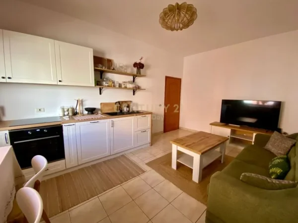 Durres, shitet apartament 2+1+Ballkon Kati 5, 76 m² 100.000 € 