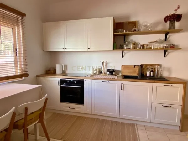 Durres, shitet apartament 2+1+Ballkon Kati 5, 76 m² 100.000 € 