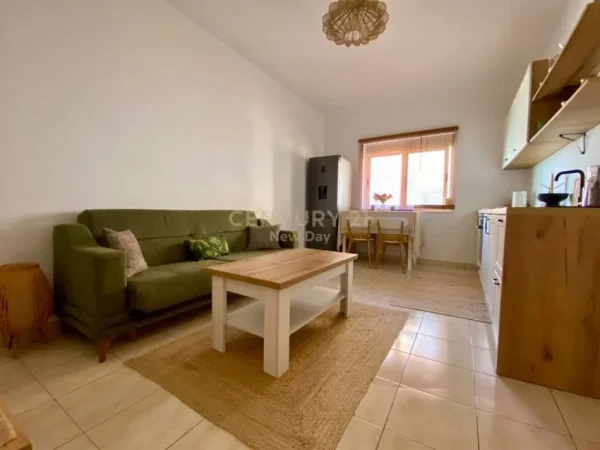 Durres, shitet apartament 2+1+Ballkon Kati 5, 76 m² 100.000 € 