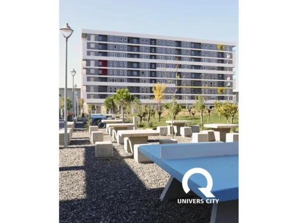 Tirane, shitet 2+1+Ballkon Kati 8, 106 m² 130.000 € (Univers city prane Qendres Tregtare QTU, Tiranë)
