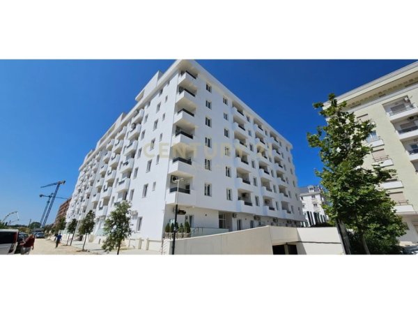 Durres, shitet apartament 1+1 Kati 3, 57 m² 79.324 € (Shitje në Golem prane hotel Flower , Durrës)