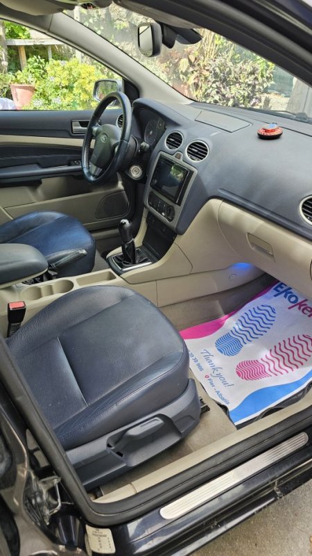 Vlore, shes makine Ford fokus 2006 Nafte, e zeze manuale Klima 250.000 km 3.300 €