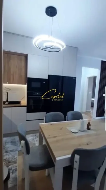 Tirane, shitet apartament 2+1 Kati 6, 82 m² 100.000 € (KAMEZ)