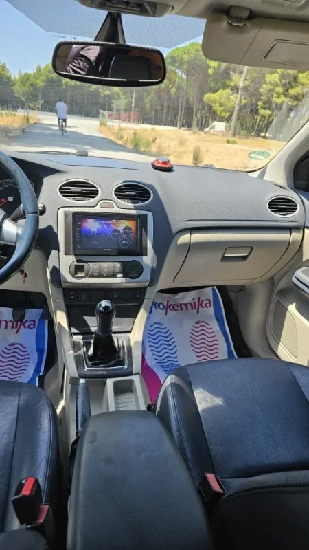 Vlore, shes makine Ford fokus 2006 Nafte, e zeze manuale Klima 250.000 km 3.300 €