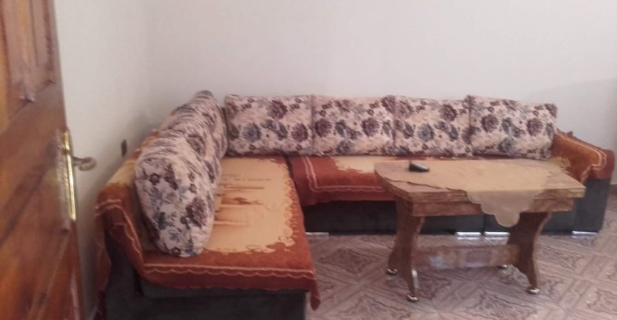Tirane, jepet me qera apartament 1+1 Kati 1, 310 € 