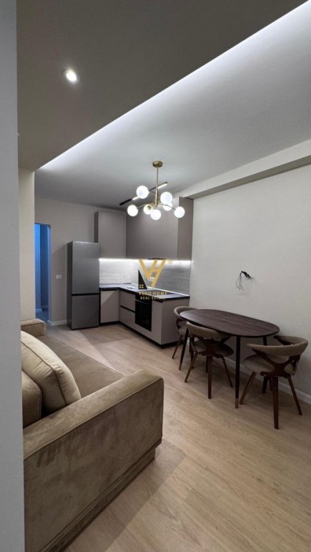 Tirane, shitet apartament 1+1+Ballkon Kati 2, 43 m² 93.000 € (MATERNITETI I RI)