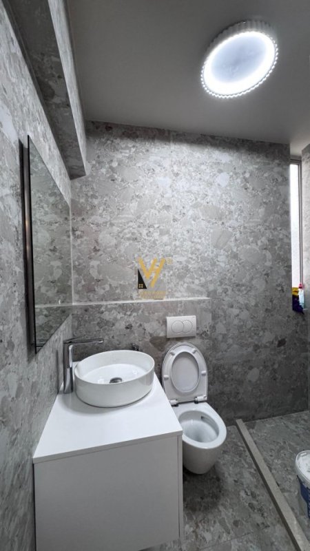 Tirane, shitet apartament 1+1+Ballkon Kati 2, 43 m² 93.000 € (MATERNITETI I RI)