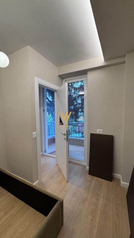 Tirane, shitet apartament 1+1+Ballkon Kati 2, 43 m² 93.000 € (MATERNITETI I RI)
