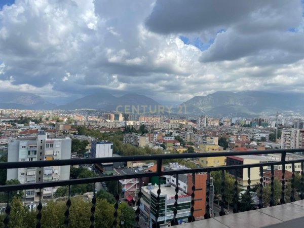 Tirane, jepet me qera apartament 2+1 Kati 10, 110 m² 600 € (RRUGA DRITAN HOXHA)