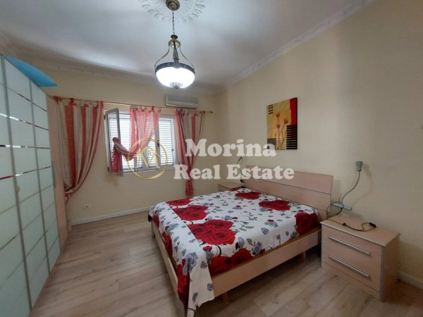 Tirane, jepet me qera apartament 2+1 Kati 3, 90 m² 800 € (Rruga e Kavajes-Kisha Katolike)