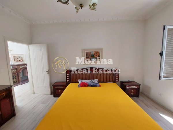 Tirane, jepet me qera apartament 2+1 Kati 3, 90 m² 800 € (Rruga e Kavajes-Kisha Katolike)