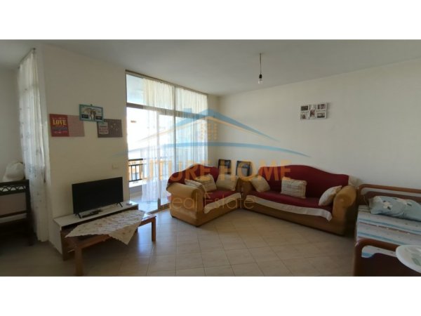 Tirane, jepet me qera apartament 2+1 Kati 7, 118 m² 450 € 