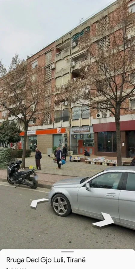 Tirane, shitet ambjent biznesi Kati 0, 122 m² 550.000 € (Ded Gjo Luli)