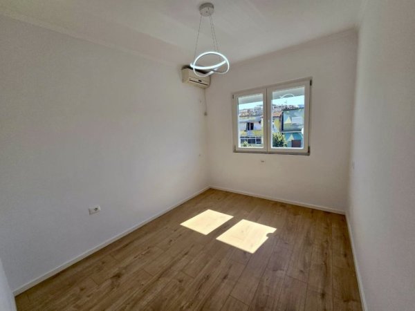 Tirane, shitet apartament 2+1+Aneks+Ballkon Kati 4, 77 m² 145.000 € (Bardhyl)