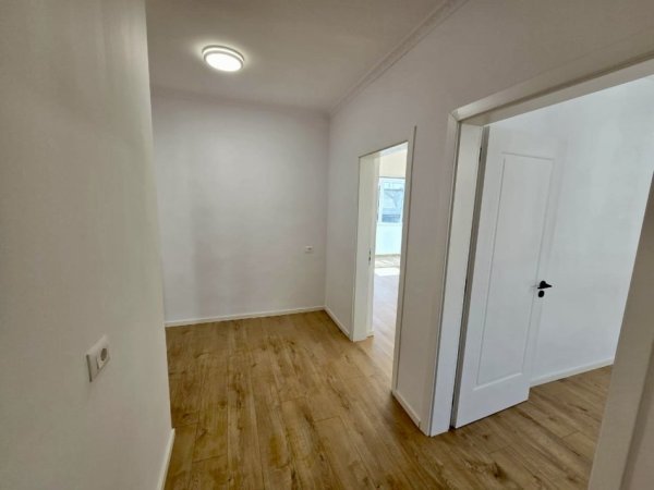 Tirane, shitet apartament 2+1+Aneks+Ballkon Kati 4, 77 m² 145.000 € (Bardhyl)