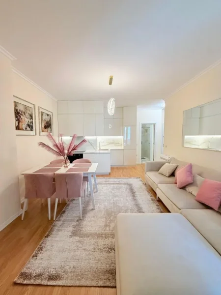 Tirane, jepet me qera apartament 2+1 Kati 5, 80 m² 1.200 € 