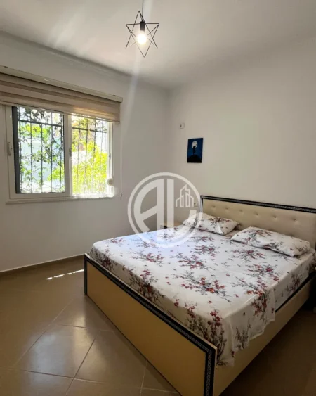 Durres, jepet me qera 1 Katshe , 500 € 