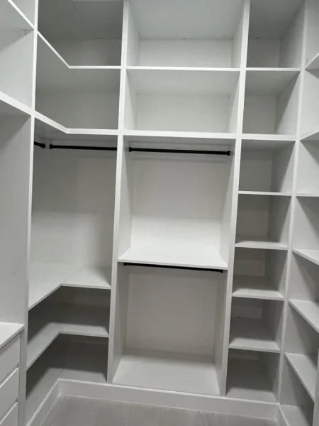 Tirane, jepet me qera apartament 1+1+Ballkon Kati 2, 75 m² 600 € (Astir)