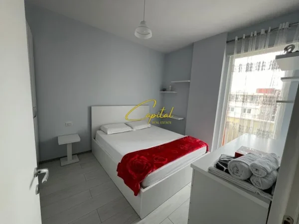 Tirane, jepet me qera apartament 1+1 Kati 6, 61 m² 650 € (RRUGA DRITAN HOXHA)