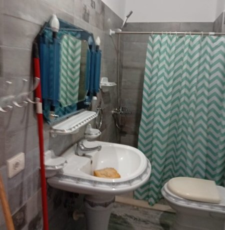 Tirane, jepet me qera apartament 1+1 Kati 6, 70 m² 350 € (Astir)