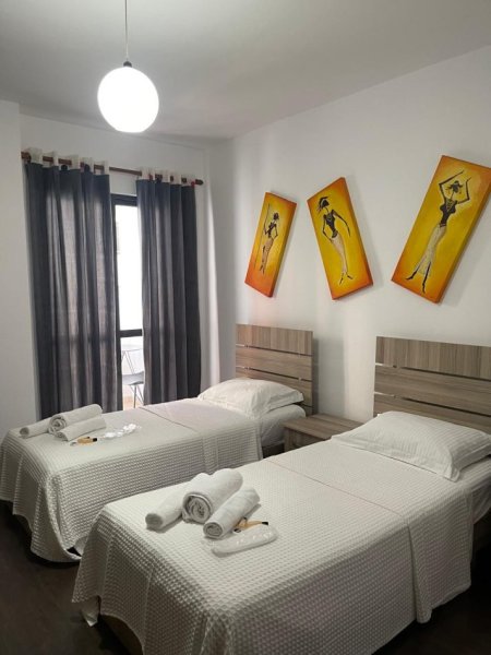 Tirane, shes apartament 2+1 Kati 2, 114 m² 160.000 € (Rruga Teodor keko)