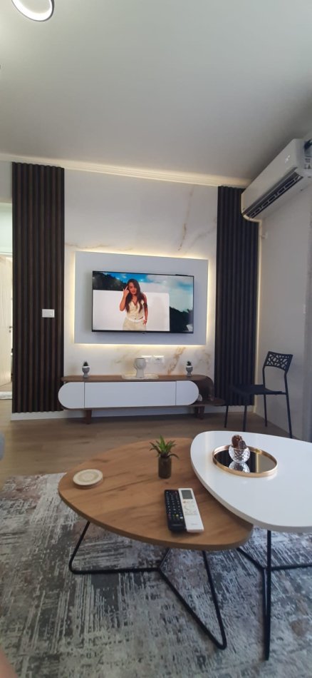 Tirane, shitet apartament 2+1+Ballkon , 81 m² 100.000 € 