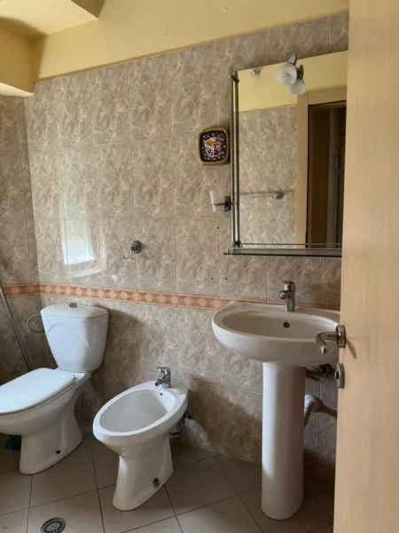 Tirane, shitet apartament 1+1 Kati 3, 53 m² 105.000 € (https://share.google/09St2hi15XOMmJjeQ brryli tiran)