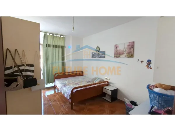Tirane, jepet me qera apartament 2+1 Kati 7, 100 m² 450 € 