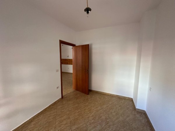 Tirane, jepet me qera apartament 1+1 Kati 6, 57 m² 420 € (rruga e elbasanit)