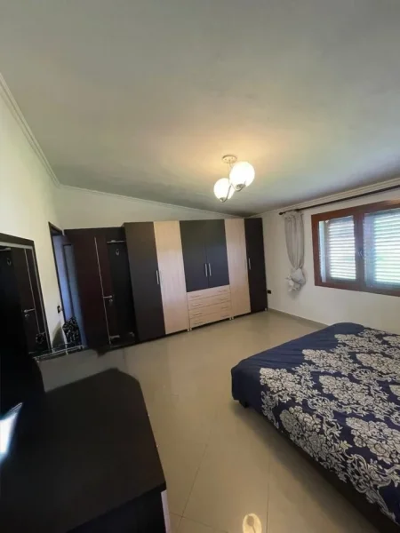 Tirane, shitet apartament 3 Katshe Kati 3, 400 m² 300.000 € (Farke)