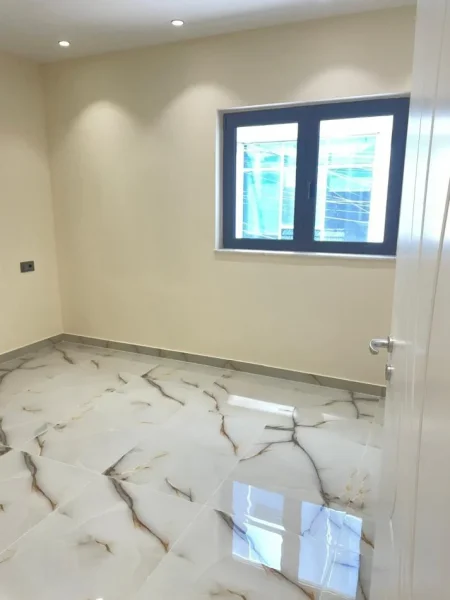 🏡 JEPET ME QIRA | APARTAMENT 1+1 DUPLEX tek Ambasada Amerikane 1.000 €