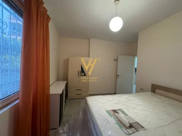 Tirane, jepet me qera apartament 2+1+Ballkon Kati 2, 80 m² 550 € (KODRA E DIELLIT)