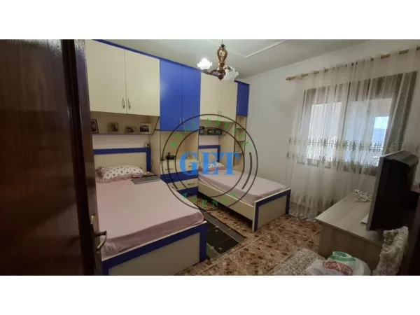 Durres, shitet apartament 2+1 Kati 9, 125 m² 125.000 € (Tregu i vogel Industrial)