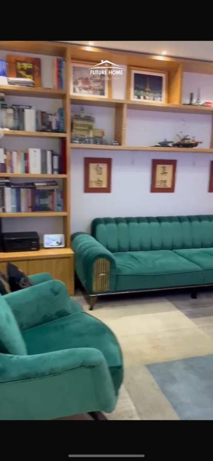 Tirane, jepet me qera apartament 2+1 Kati 3, 91 m² 900 € (Ish Blloku)