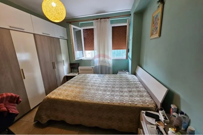 Tirane, shitet apartament 2+1 , 105 m² 255.000 € (Ish Ekspozita, ID: 530391022-92)
