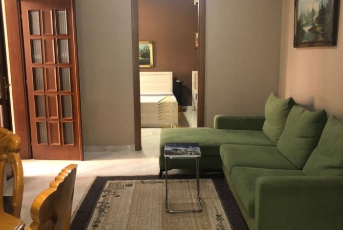 Tirane, jepet me qera Vile 1+1+Ballkon Kati 1, 70 m² 500 € i Diskutueshem (Rruga Hafiz Ibrahim Dalliu, Medreseja)