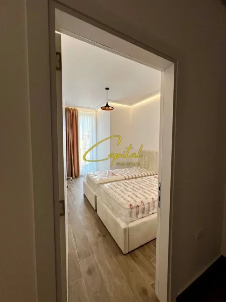 Tirane, jepet me qera apartament 2+1 Kati 3, 82 m² 900 € (PAZARI I RI)