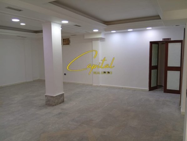 Tirane, jepet me qera ambjent biznesi Kati 0, 200 m² 700 € (RRUGA MINE PEZA)